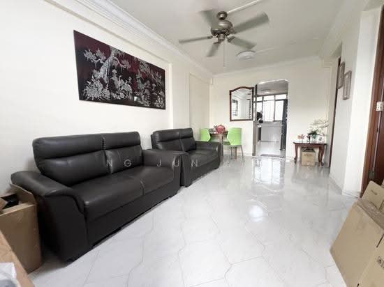506 Bukit Batok Street 52 image 1 of 10