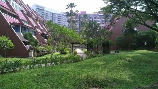 Lakepoint Condominium image 1 of 10