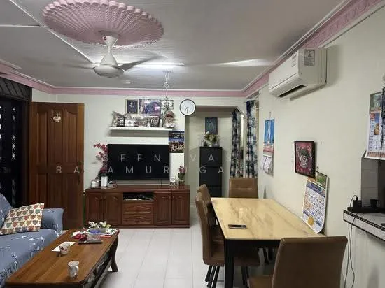650 Hougang Avenue 8 image 1 of 10