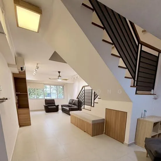 853 Hougang Central image 1 of 10