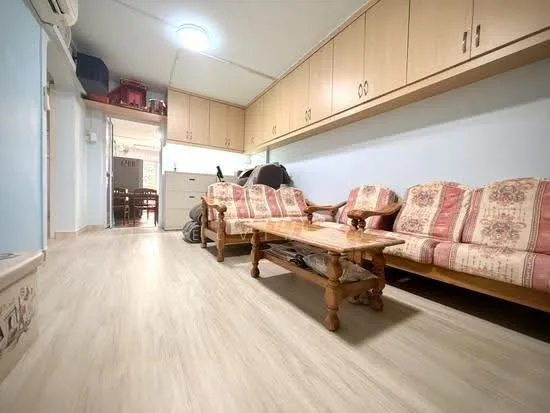 586 Ang Mo Kio Avenue 3 image 1 of 7