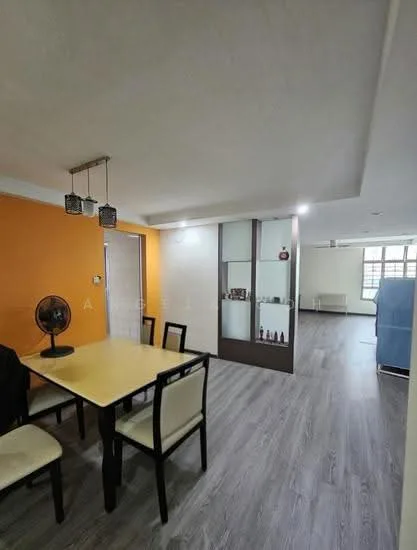 678D Jurong West Street 64 image 1 of 5