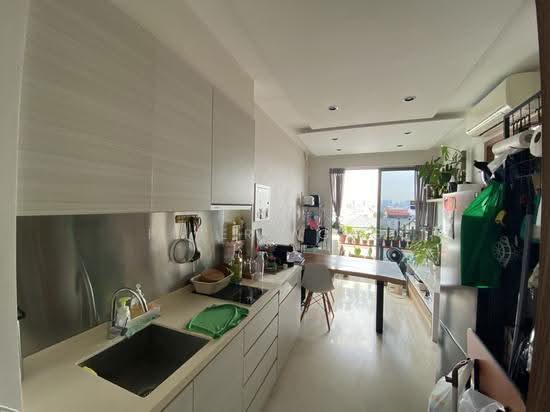LAVERNE'S LOFT photo 2