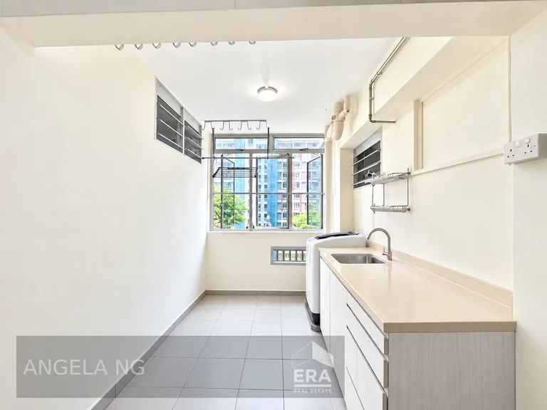 Toa Payoh Peakview image 1 of 5