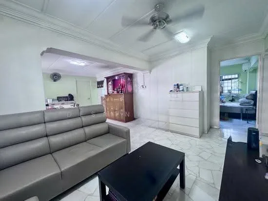 943 Hougang Street 92 image 1 of 8