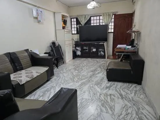 516 Jurong West Street 52 image 1 of 10
