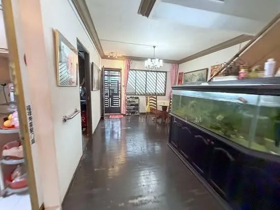836 Yishun Street 81 image 1 of 10