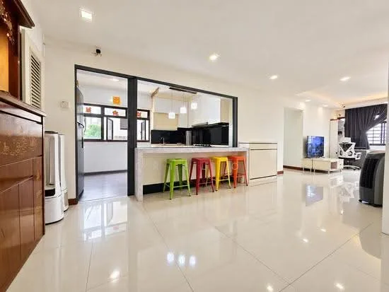 403A Fernvale Lane image 1 of 9