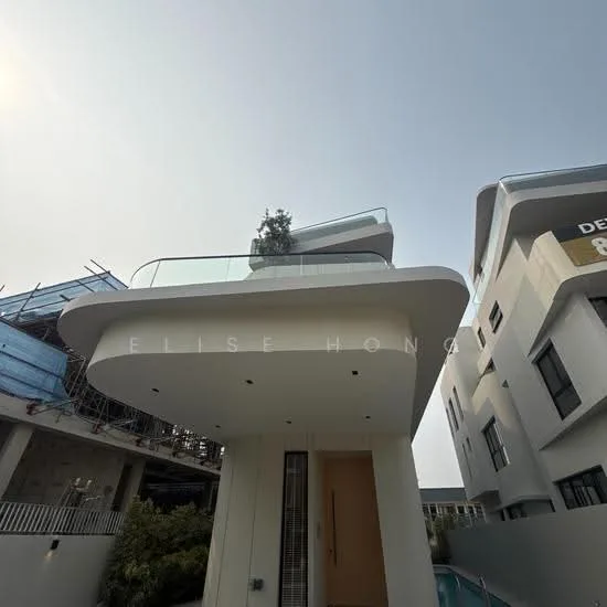 26a siglap road image 1 of 7