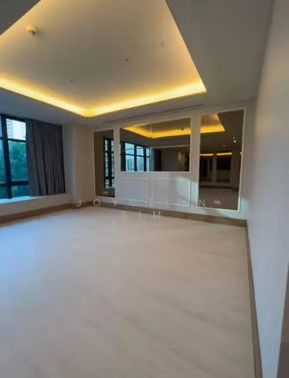 The Ritz-Carlton Residences Singapore Cairnhill image 1 of 10