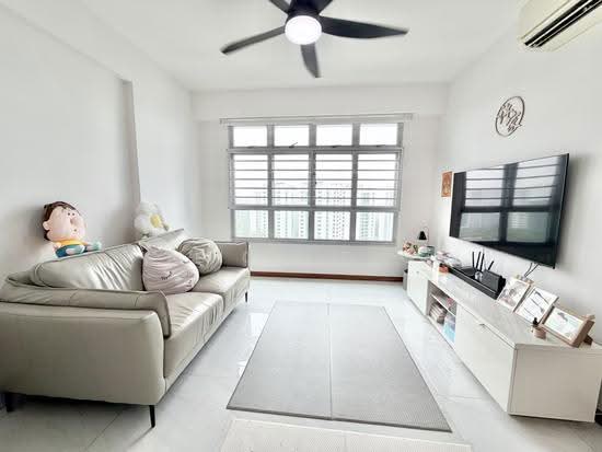 164C Rivervale Crescent