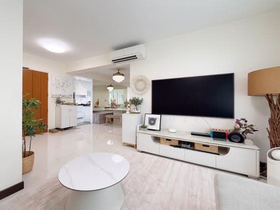561B Jurong West Street 42