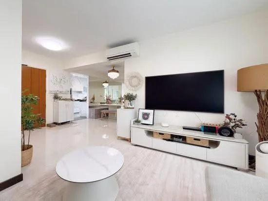 561B Jurong West Street 42 image 1 of 10