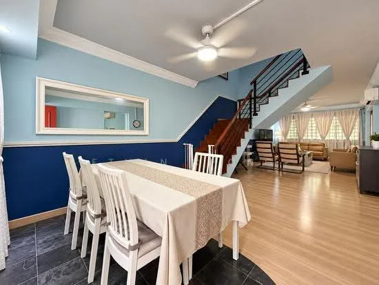719 Jurong West Avenue 5 image 1 of 10