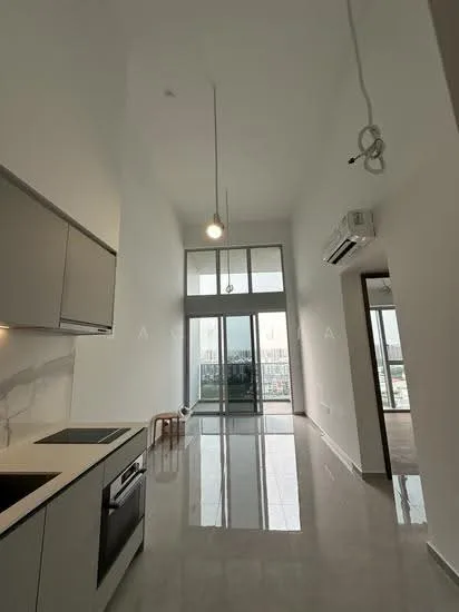 Grand Dunman image 1 of 10