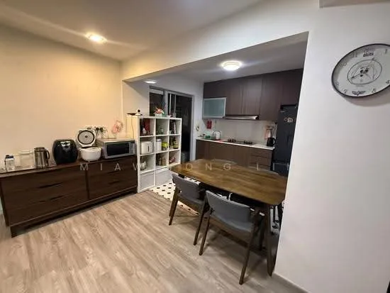 870A Tampines Street 86 image 1 of 4