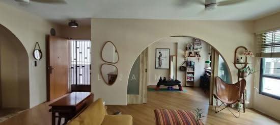 933A HOUGANG AVENUE 9 image 1 of 10