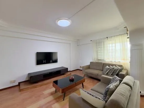 617 Ang Mo Kio Avenue 4 image 1 of 10