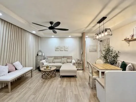 127D Kim Tian Road image 1 of 10