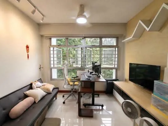 811B Choa Chu Kang Avenue 7 image 1 of 10