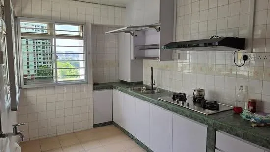 312 Sembawang Drive image 1 of 5
