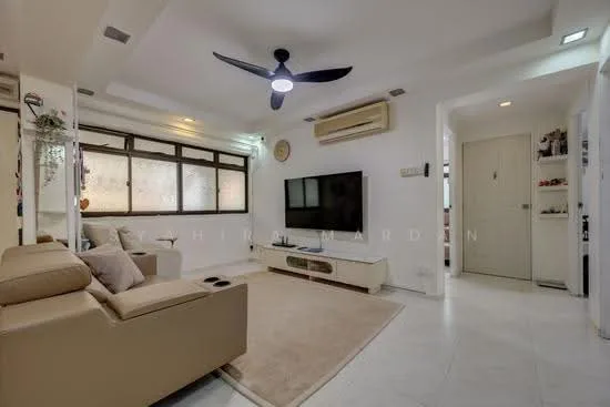 717 Tampines Street 72 image 1 of 9