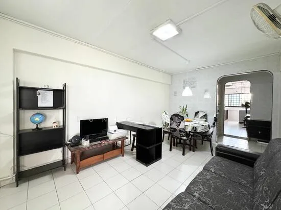 304 Yishun Central image 1 of 5