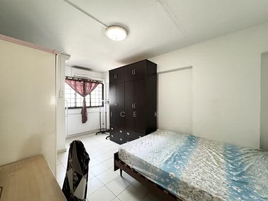 304 Yishun Central photo 3