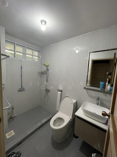 Robey Crescent photo 6