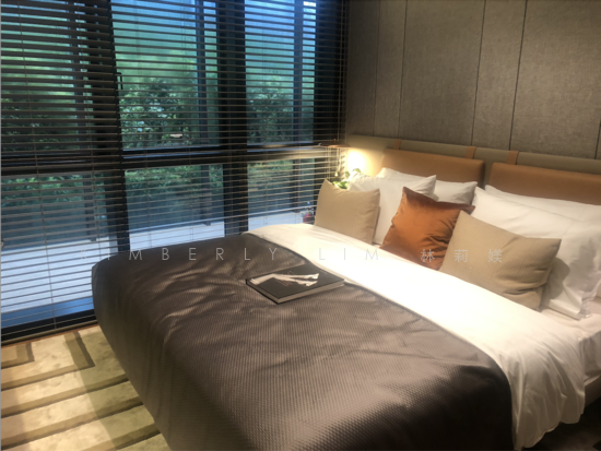 FOURTH AVENUE RESIDENCES photo 2
