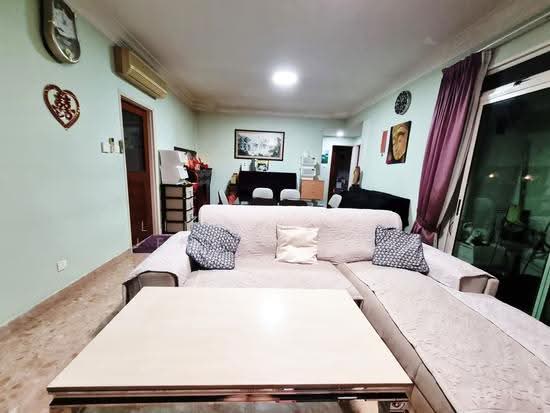 ESTELLA GARDENS photo 2