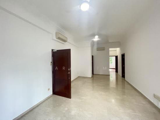 Pinetree Condominium photo 3