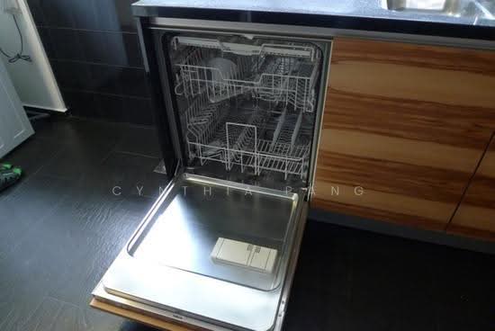 HELIOS RESIDENCES photo 5