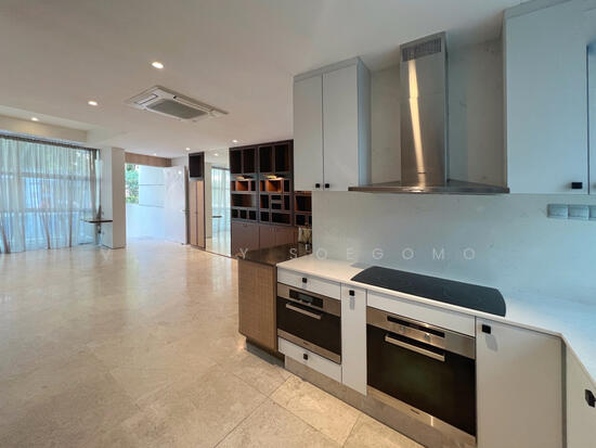 Paterson Residence photo 5