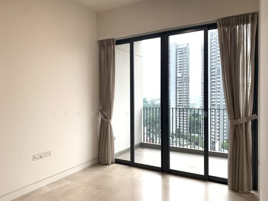 HIGHLINE RESIDENCES photo 6