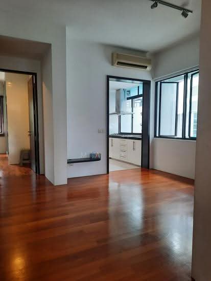 50 ENG NEO AVENUE photo 2