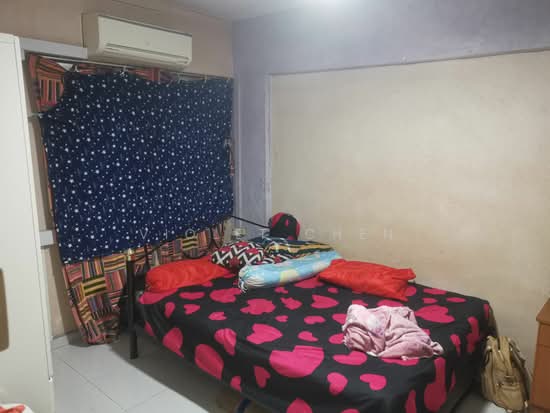 511 JURONG WEST STREET 52 photo 3