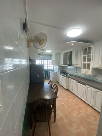 111 TAMPINES STREET 11 photo 5