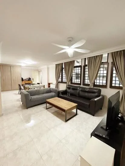 930 Hougang Street 91 image 1 of 10