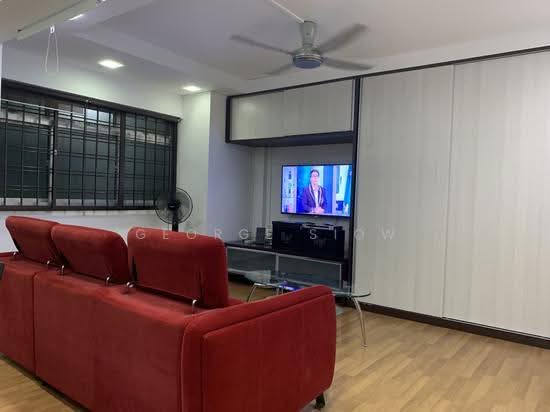 372 TAMPINES STREET 34