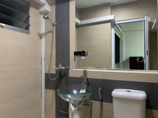 372 TAMPINES STREET 34 photo 6