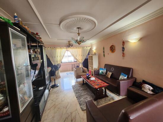 310 SERANGOON AVENUE 2 photo 2