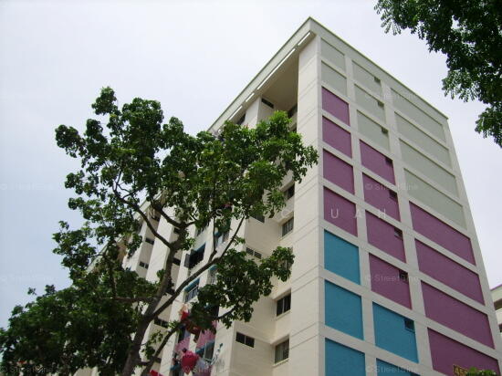 458 TAMPINES STREET 42 image 1 of 3