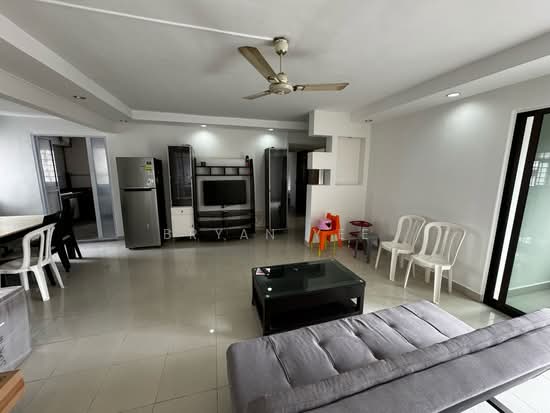 224C COMPASSVALE WALK image 1 of 7