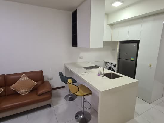 PALM ISLES photo 5