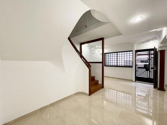 221 HOUGANG STREET 21 photo 3