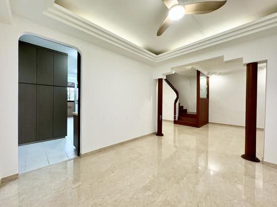221 HOUGANG STREET 21 photo 5