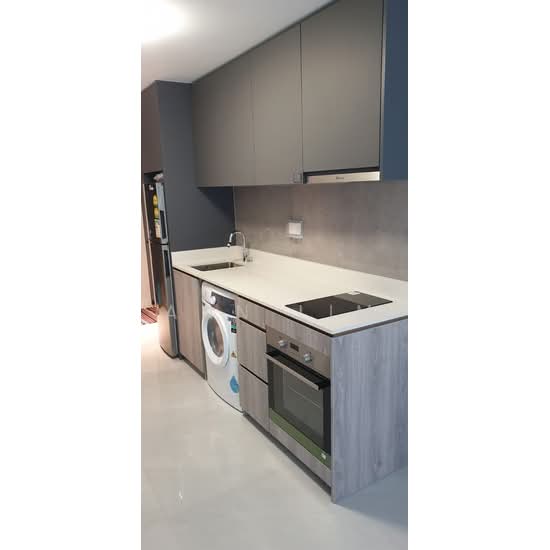 RIVERFRONT RESIDENCES photo 5