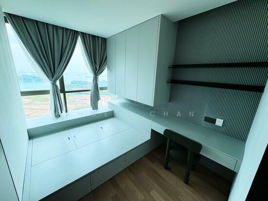 SKYLINE RESIDENCES photo 2