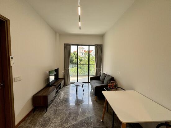FOURTH AVENUE RESIDENCES photo 2